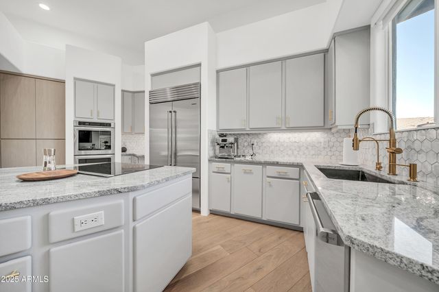 25810 N ABAJO Drive, Rio Verde, AZ 85263