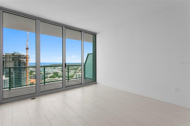 400 CENTRAL AVENUE 3005, St Petersburg, FL 33701