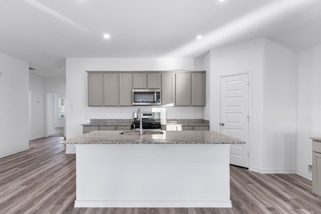5630 Spoonbill Drive, Orange, TX 77632