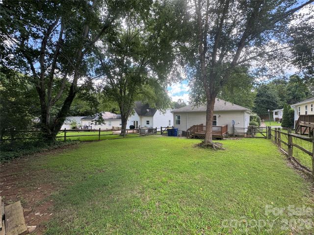 103 Watson Street, Belmont, NC 28012