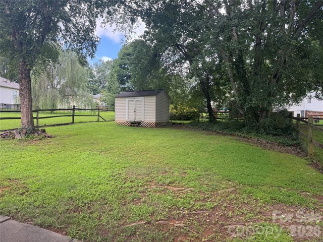 103 Watson Street, Belmont, NC 28012