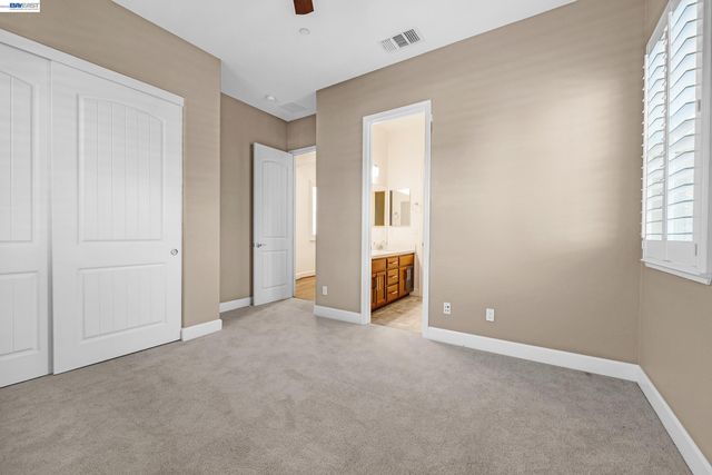 2771 Manresa Shore Ln, Oakley, CA 94561