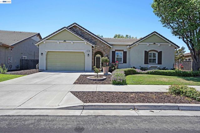 2771 Manresa Shore Ln, Oakley, CA 94561