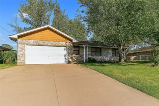 201 N Country Club Road, Siloam Springs, AR 72761
