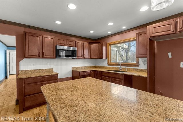 15615 Martinsville Road, Van Buren, MI 48111