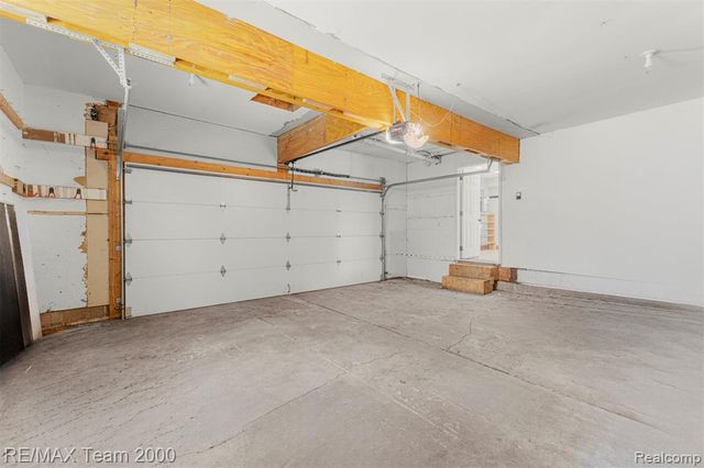 15615 Martinsville Road, Van Buren, MI 48111