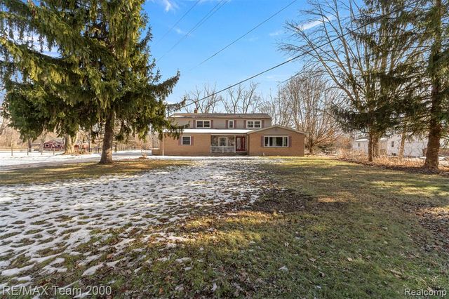 15615 Martinsville Road, Van Buren, MI 48111