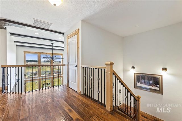 26348 Pheasant Landing Rd, Middleton, ID 83644