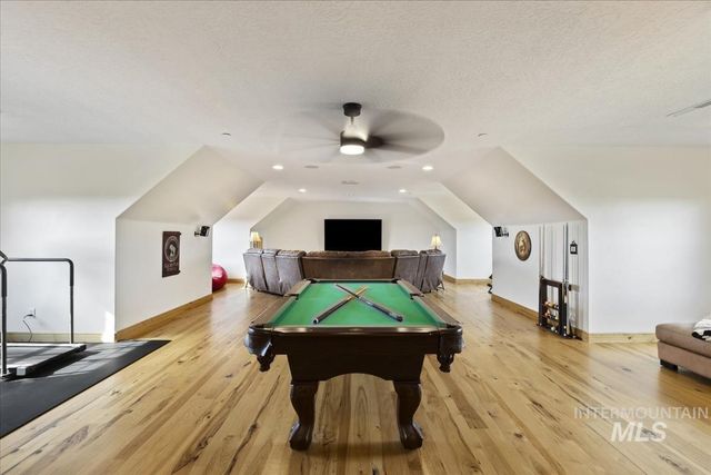 26348 Pheasant Landing Rd, Middleton, ID 83644