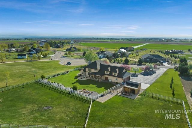 26348 Pheasant Landing Rd, Middleton, ID 83644