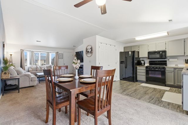 12513 W 10th Ave, Airway Heights, WA 99001