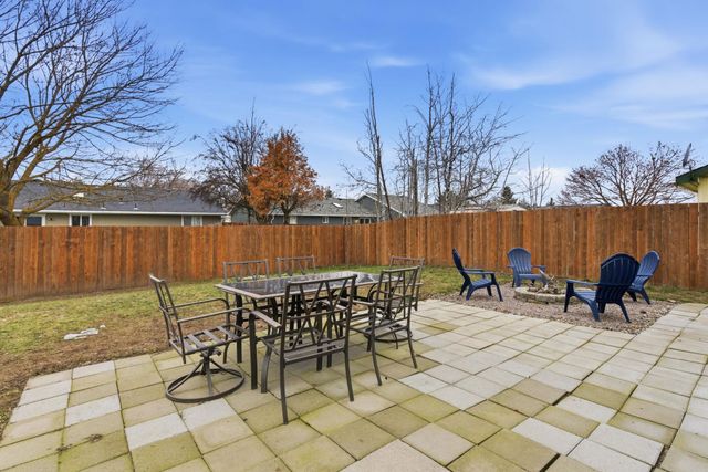 12513 W 10th Ave, Airway Heights, WA 99001