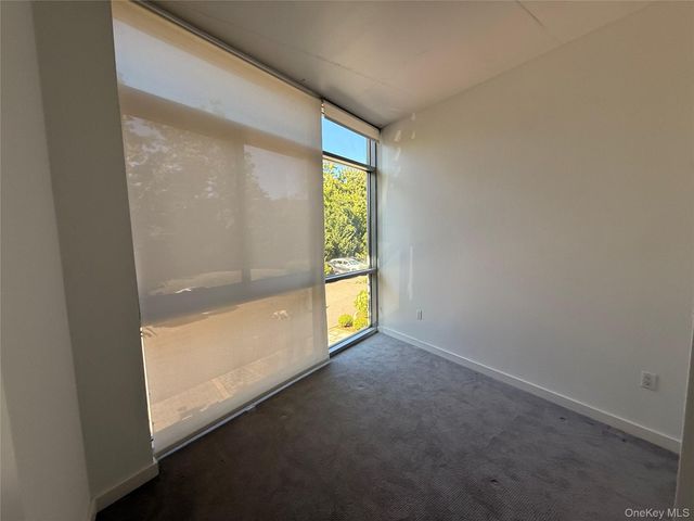 250 S Central Park Avenue 2F, Hartsdale, NY 10530