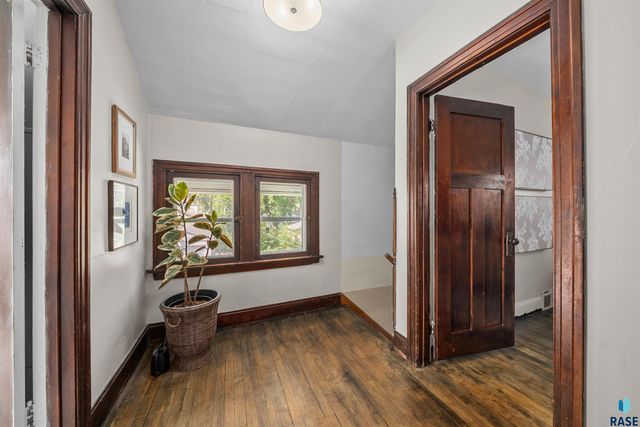 601 S Prairie Ave Avenue, Sioux Falls, SD 57104