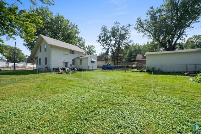 601 S Prairie Ave Avenue, Sioux Falls, SD 57104