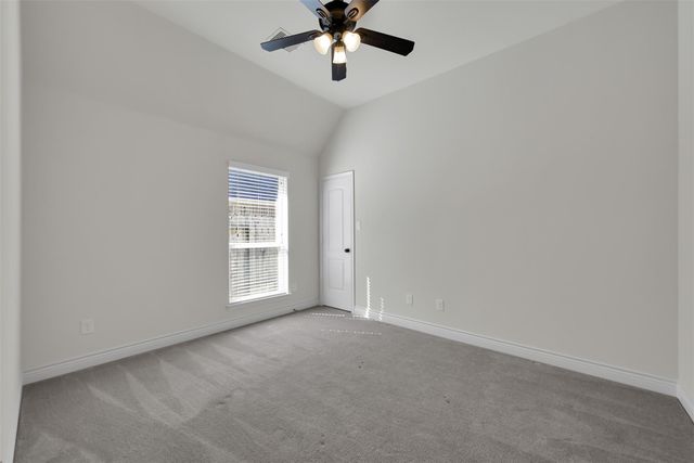 150 N Greatwood Glen Place, Montgomery, TX 77316