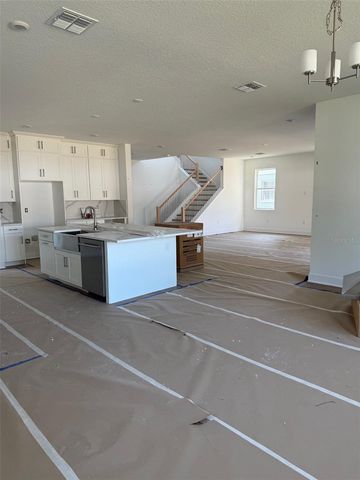 809 W INDIANA AVENUE, Tampa, FL 33603