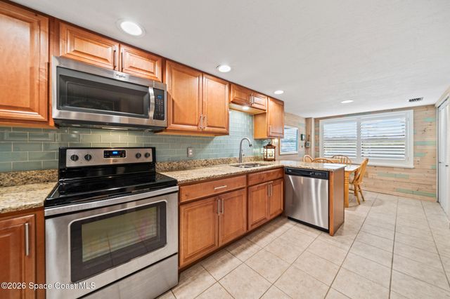18 Marina Isles Boulevard 104, Indian Harbour Beach, FL 32937