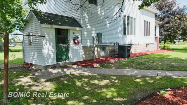 2575 N Block Road, Reese, MI 48757