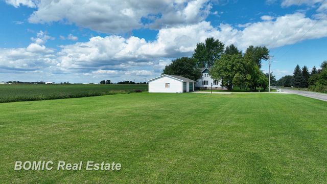 2575 N Block Road, Reese, MI 48757