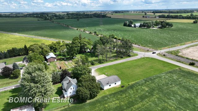 2575 N Block Road, Reese, MI 48757