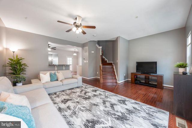 915 HOPKINS COR, Glen Burnie, MD 21060