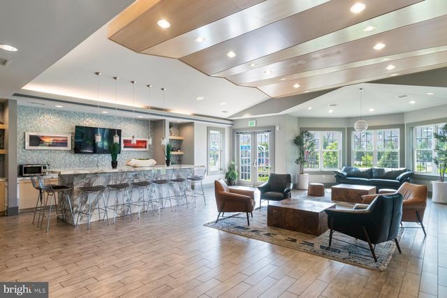 915 HOPKINS COR, Glen Burnie, MD 21060