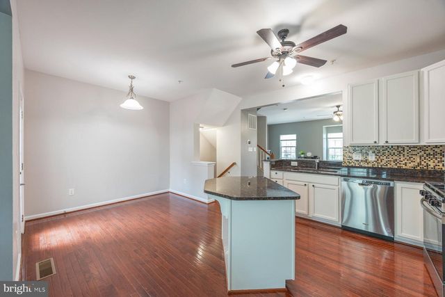 915 HOPKINS COR, Glen Burnie, MD 21060