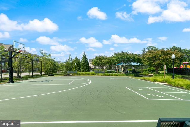 915 HOPKINS COR, Glen Burnie, MD 21060