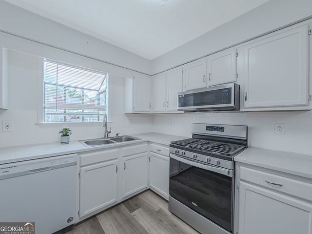 116 Grayland Place, Lawrenceville, GA 30046