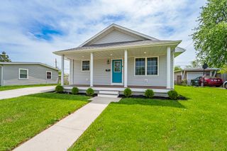 332 Galewood Drive 332 Galewood Drive, New Carlisle, OH 45344