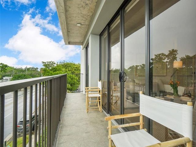 1053 NW 29th St, Miami, FL 33127