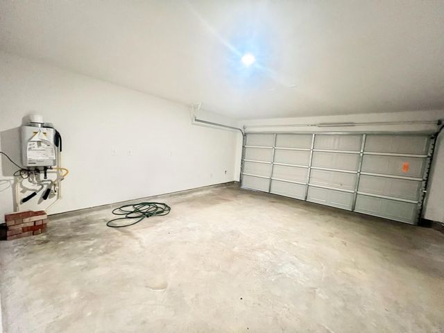 1472 Cactus Rose Dr, Conroe, TX 77301
