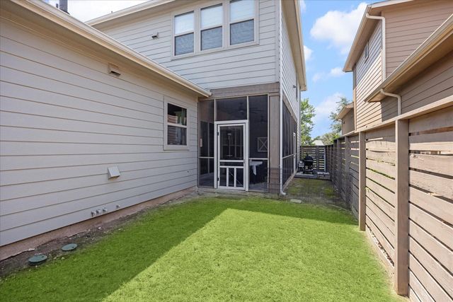 1503 Lawrence ST, Austin, TX 78741