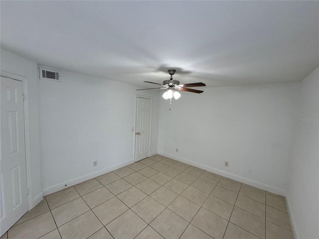 4532 COMMANDER DRIVE 2128, Orlando, FL 32822