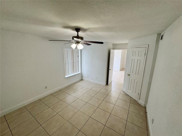 4532 COMMANDER DRIVE 2128, Orlando, FL 32822