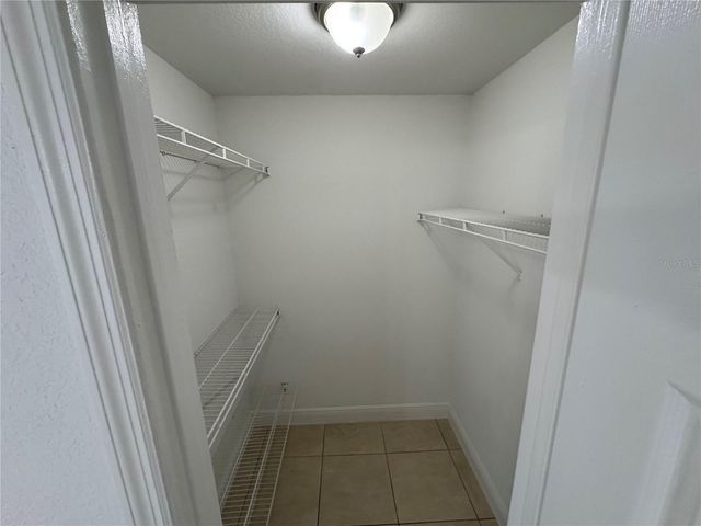 4532 COMMANDER DRIVE 2128, Orlando, FL 32822