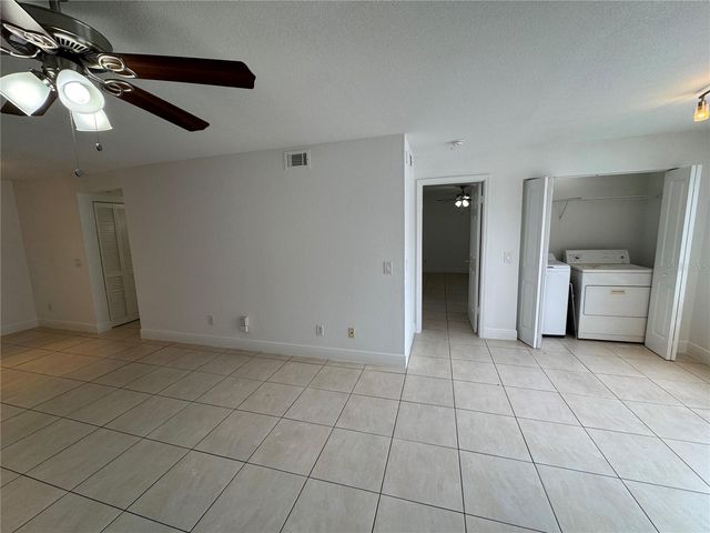 4532 COMMANDER DRIVE 2128, Orlando, FL 32822