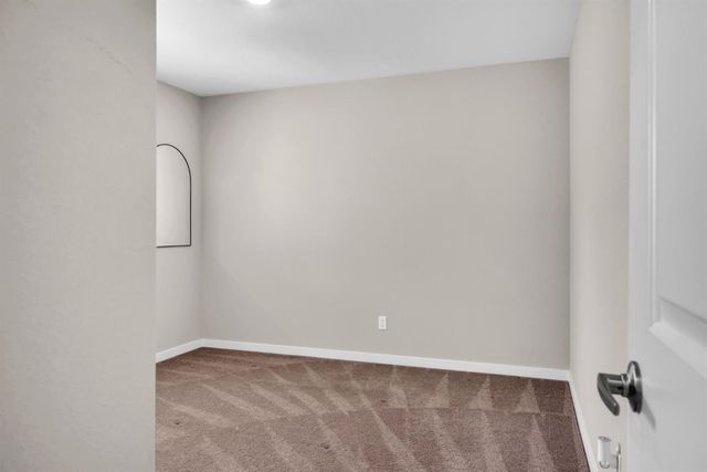 2213 Comstock Ln, Lincoln, CA 95648