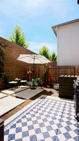 2213 Comstock Ln, Lincoln, CA 95648