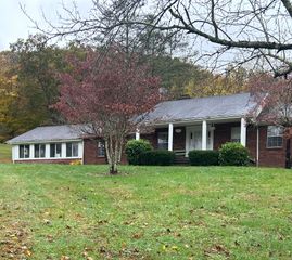 4475 Campton Road, Stanton, KY 40380