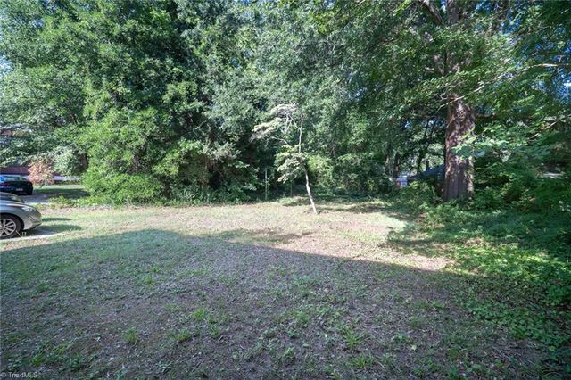 902 Josephine Boyd Street, Greensboro, NC 27408