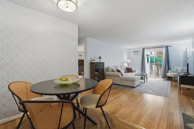 200 Manning Street 11C, Hudson, MA 01749