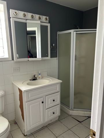 10724 S Pulaski Road, Oak Lawn, IL 60453