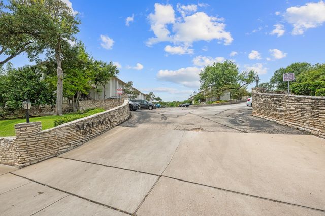 6910 Hart LN 211, Austin, TX 78731