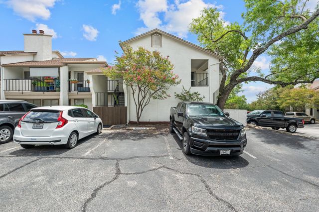 6910 Hart LN 211, Austin, TX 78731