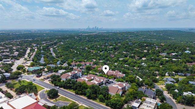 6910 Hart LN 211, Austin, TX 78731