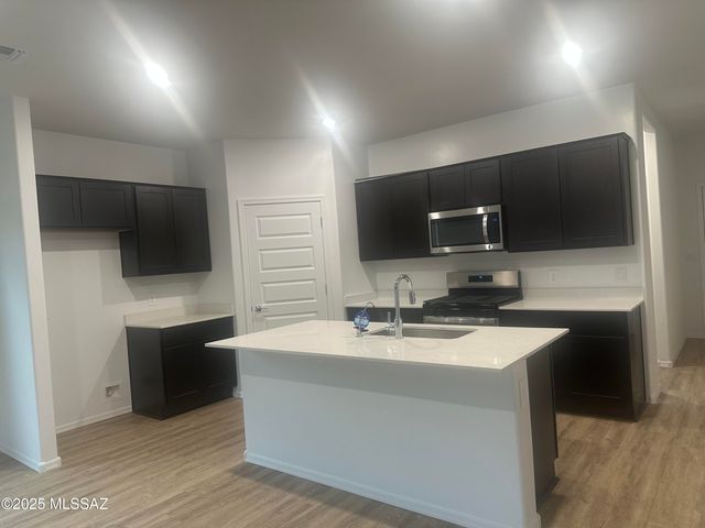 8679 W Prairie Acacia Drive, Marana, AZ 85653