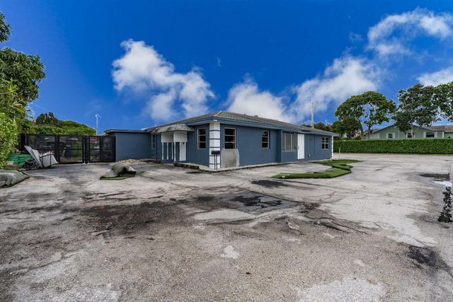945 Miner Road, Lake Worth, FL 33462