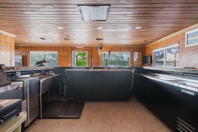 945 Miner Road, Lake Worth, FL 33462